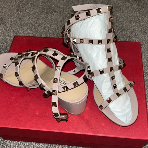Nib Valentino beige Sandal T - Picture 1 of 7